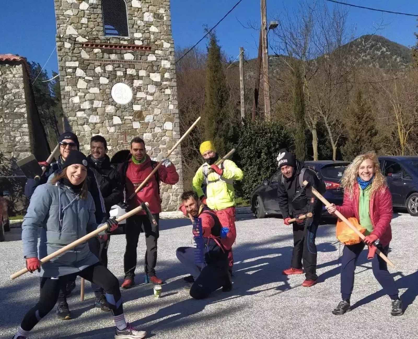 Καθαρισμός και συντήρηση των μονοπατιών του Godzilla Xanthi Trail